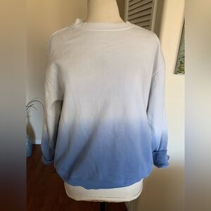GAP Cream and White Knit Sweater